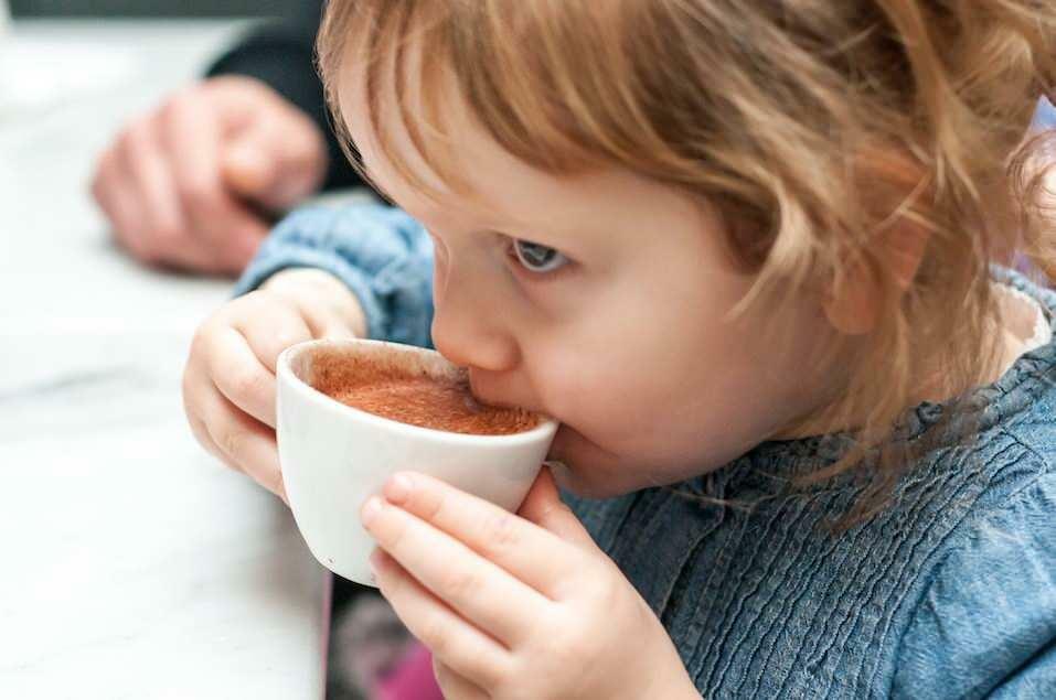 Ar vaikai gali gerti turkišką kavą?