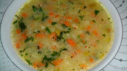 Kaip paruošti pagardintą daržovių sriubą? Pagardintas daržovių sriubos receptas