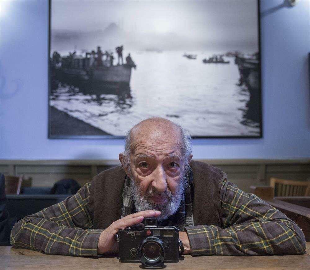 Garsaus fotografo Ara Güler gyvenimas virsta filmu!