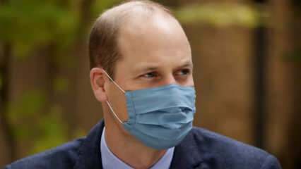 Princas Williamas gauna pirmąją koronaviruso vakcinos dozę
