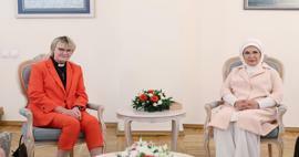 Emine Erdogan susitiko su Švedijos ministro pirmininko žmona! Erdoganas išreiškė savo liūdesį