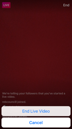 Norėdami baigti „Instagram Live“ transliaciją, palieskite mygtuką „Baigti“.