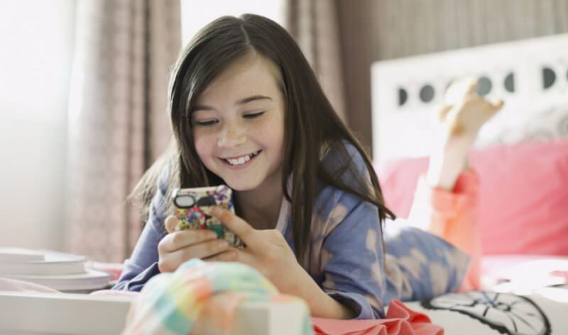 Kiek metų vaikams reikia įsigyti išmanųjį telefoną? Mobiliojo telefono naudojimo amžius