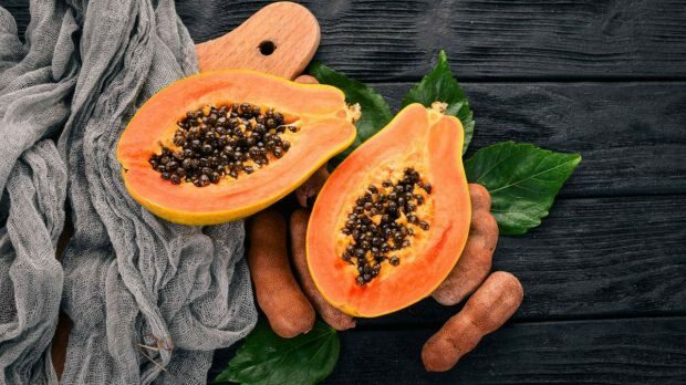Kuo naudingi papajų vaisiai? Nemeskite papajų sėklų!