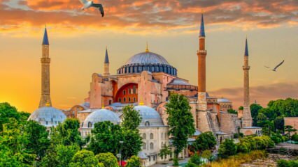 Kur ir kaip patekti į Hagia Sophia mečetę? Kuriame rajone yra Hagia Sofijos mečetė