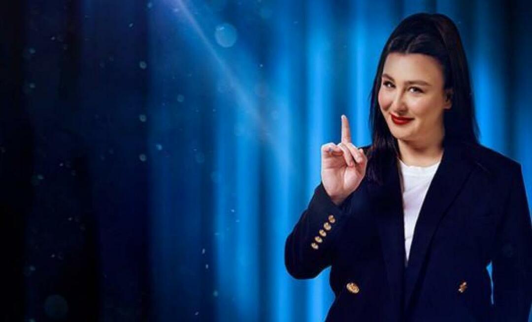 Yasemin Sakallıoğlu atvers naują kelią! Pirmoji turkų moteris komikė Londono scenoje...