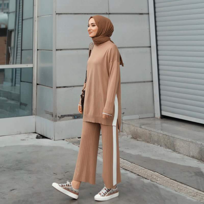 Sportinio kostiumo modeliai hidžabe