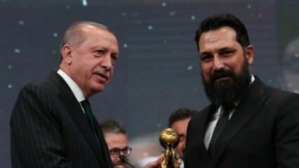 Prezidento Erdoğano apdovanojimas Bülent İnal!