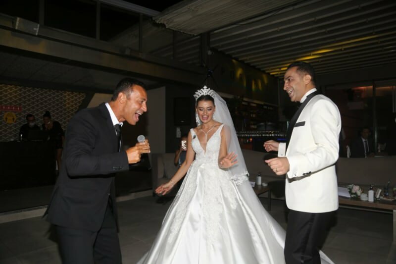 Vestuvės, sujungiančios garsius vardus! Sinan Güzel ir Seval Duğan susituokė