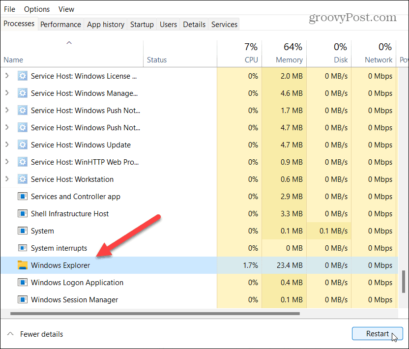 iš naujo paleiskite „Windows Explorer“ užduočių tvarkyklę