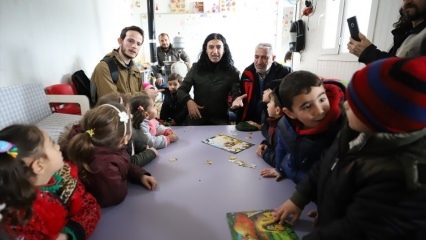 Muratas Kekilli lankėsi pabėgėlių stovyklose Sirijoje