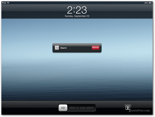 Nustatykite „iOS 6“ žadintuvą, kad jis pažadintų jus su bet kokia daina