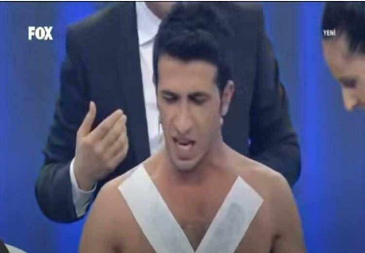 Mustafa Ersin Arıcı iš „Impossible Karaoke“ konkurso