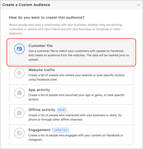 „Facebook“ sukurkite pasirinktinę auditoriją iš el. Pašto sąrašo