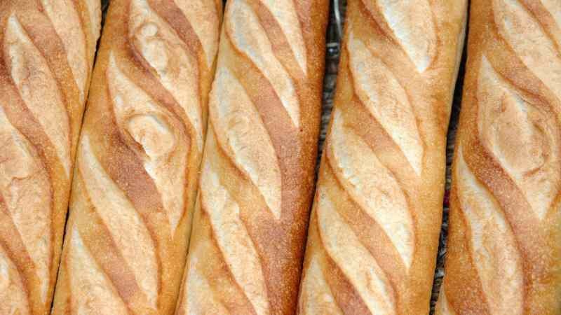 Ką reiškia prancūzų kalba? Kaip pasigaminti prancūziškos duonos? Prancūziškos duonos gaminimas namuose