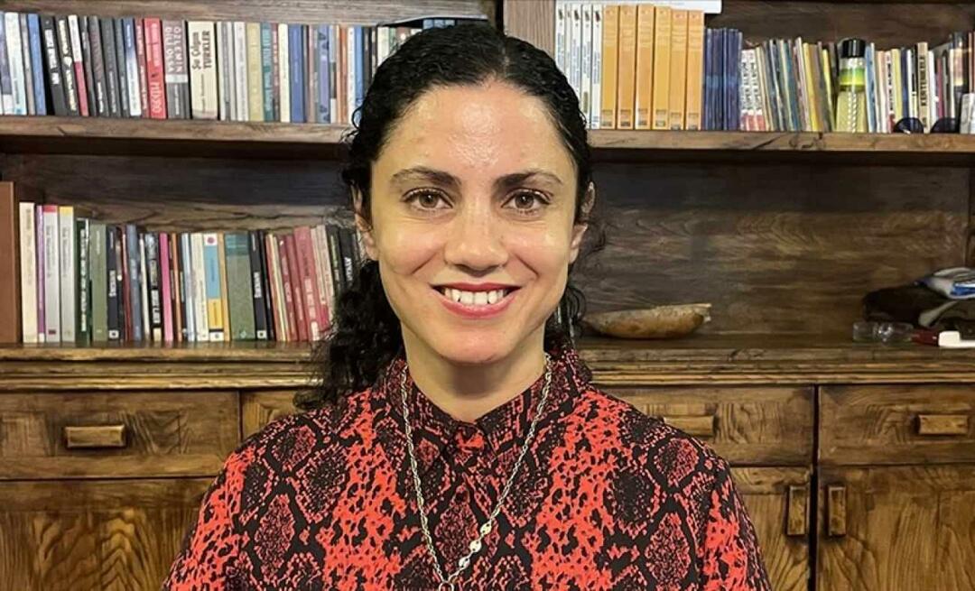 Tuniso dainininkė Emel Mathlouthi yra pripažintas žingsnis! Savo Stambulo koncertą jis skirs Palestinai