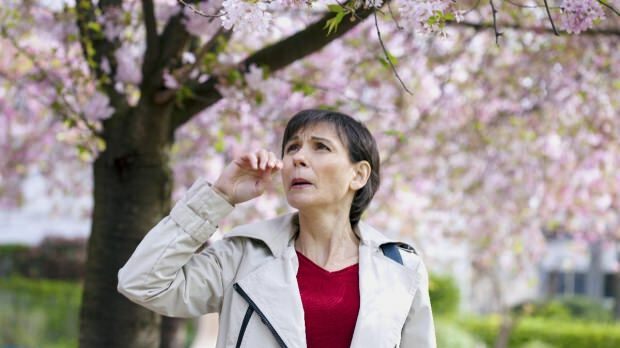 Kas yra pavasario alergija? Kokie yra pavasario alergijos simptomai? Kaip apsisaugoti nuo pavasario alergijos?