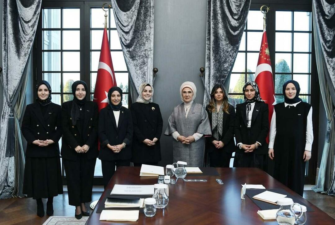 Emine Erdoğan susitiko su MUSIAD moterų komitetu