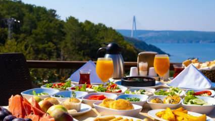 Kur yra geriausios pusryčių vietos Stambule? Pasiūlymai pusryčių vietoms, susipynusioms su gamta...