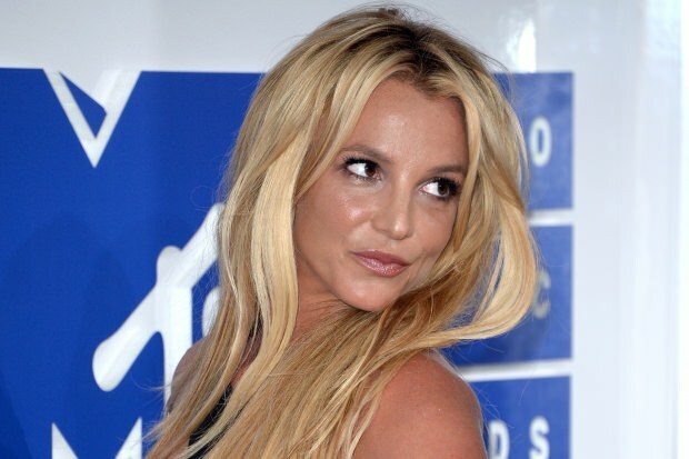 Britney Spears žurnalistams atidarė ugnį! "Aš neatrodo kitaip nei vakar!"
