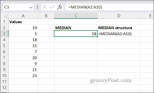 MEDIAN rezultato pavyzdys programoje Excel