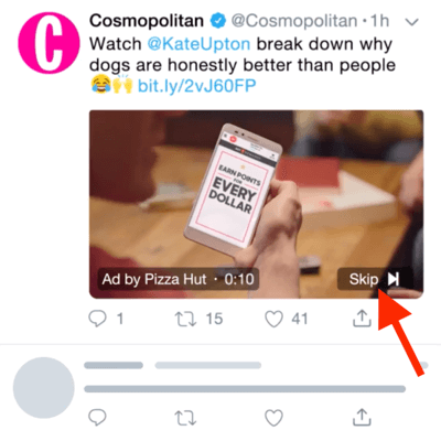 „Twitter“ vaizdo įrašo skelbimo pavyzdys su galimybe praleisti skelbimą po 6 sekundžių.
