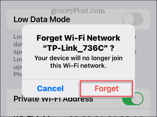 Pakeiskite „Wi-Fi“ slaptažodį „iPhone“.