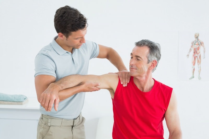 Fizinė terapija yra svarbi traukiant raumenis