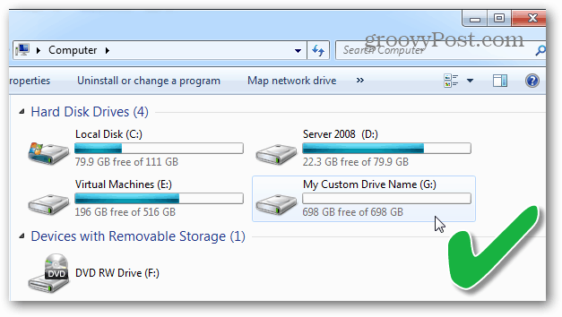 standžiųjų diskų įrenginių sąrašas „Windows“ failų naršyklėje