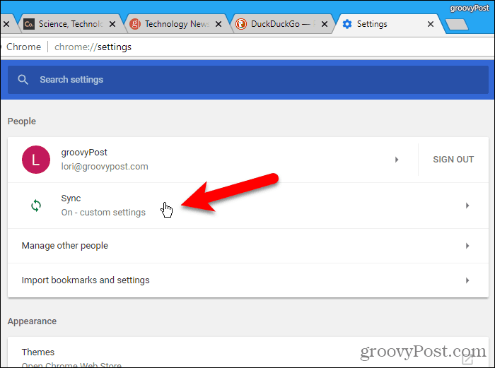 „Windows“ „Chrome“ nustatymų ekrane spustelėkite Sinchronizuoti