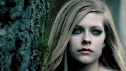 Avril Lavigne susirgo tyliąja žudikų liga!