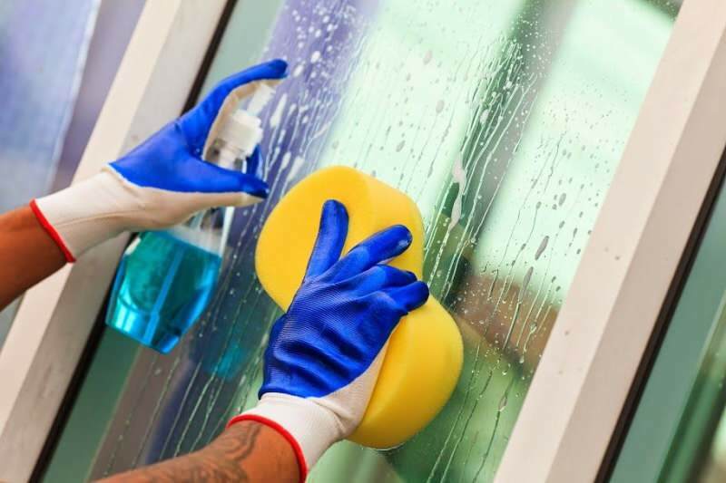 Kaip valyti langus biure
