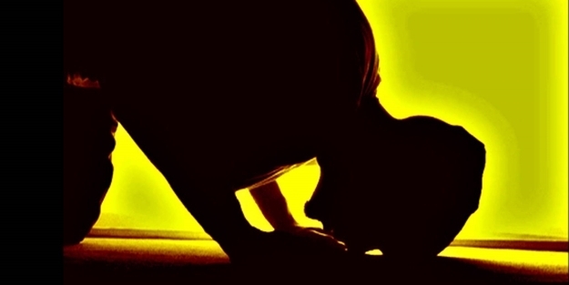 Kas yra vidurio ryto malda, kokia jos dorybė? Kaip atliekama vidurio ryto malda?