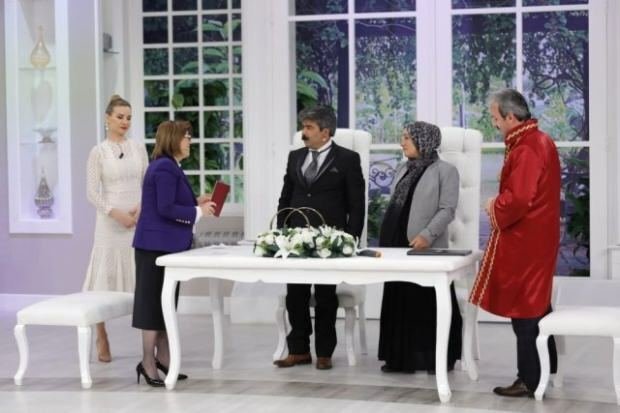 Fatma Şahin, Esra Erol ir Emine Bülbül
