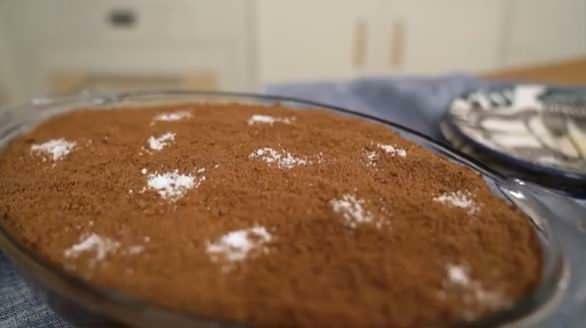 Kaip pasigaminti paprasčiausią smėlio pyragą
