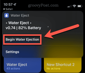 pradėkite vandens išmetimą, kad vanduo ištrauktų iš iPhone
