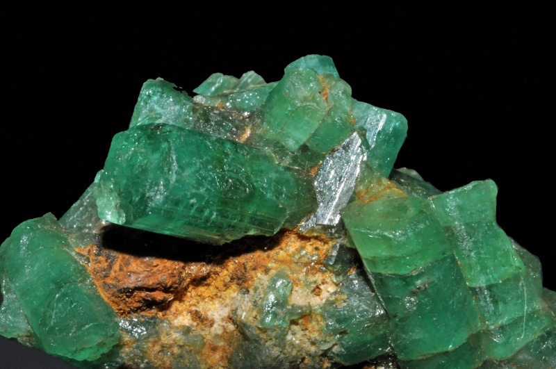 Kas yra smaragdo akmuo ir kaip jis susidaro? Nežinomos smaragdo akmens savybės ...