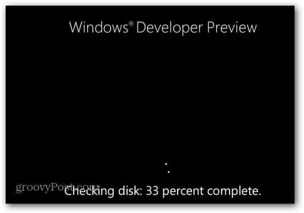 „Windows 8“ naujo disko klaidų tikrinimo funkcija
