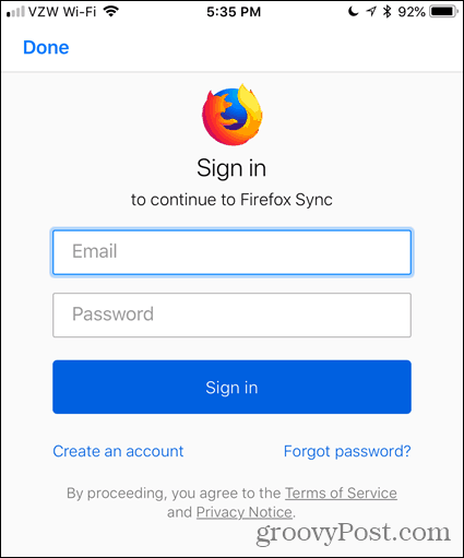 Įveskite savo el. Pašto adresą ir slaptažodį „iOS“ skirtoje „Firefox“