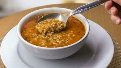 Kaip pasigaminti restorano stiliaus pagardintą žaliųjų lęšių sriubą?