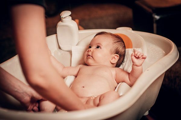 Kaip nuplauti kūdikį vienam?