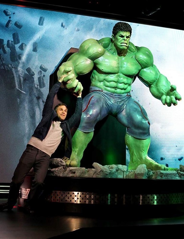 Didžiosios Britanijos ministras pirmininkas Borisas Johnsonas palygino savo šalį su Hulk!