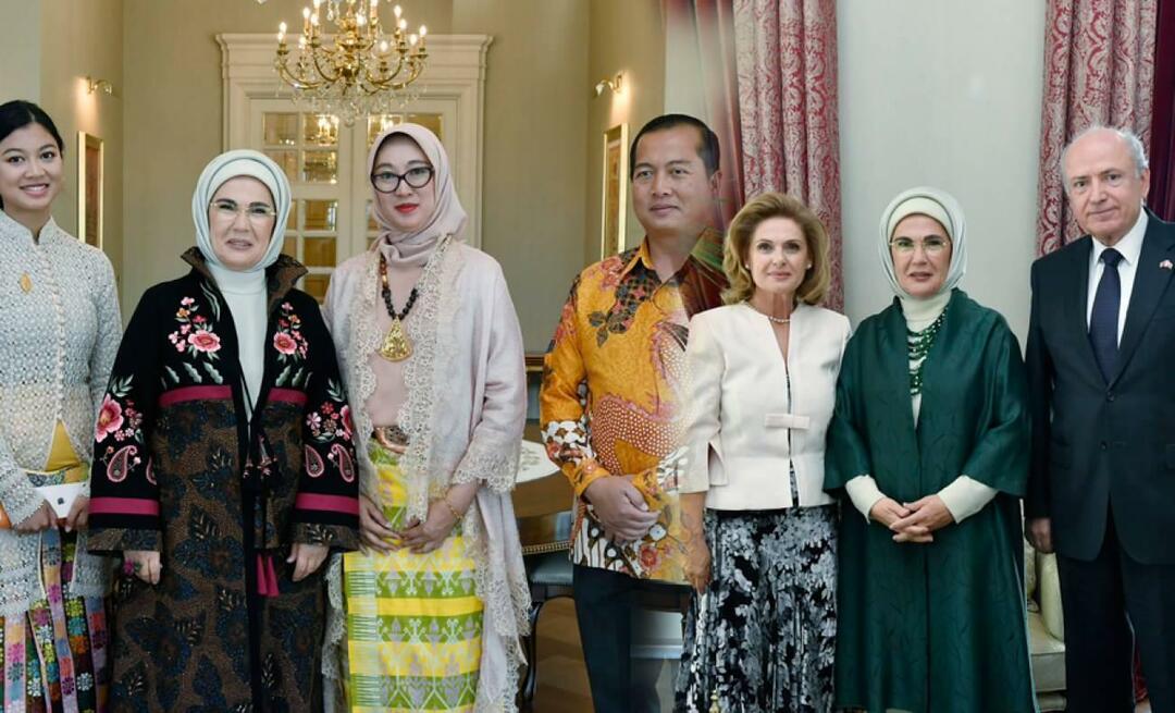 Emine Erdoğan susitiko su ambasadoriais ir jų sutuoktiniais, kurių kadencija baigsis rugsėjį