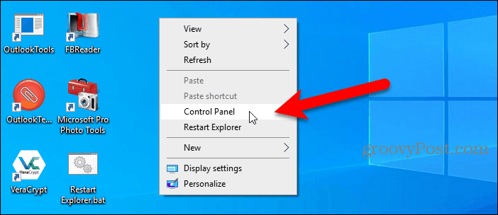 Valdymo skydas, pasiekiamas dešiniojo pelės mygtuko paspaudimo meniu „Windows 10“ darbalaukyje
