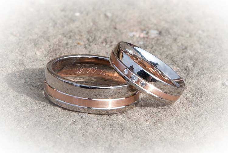 Kaip sapne pasakyti vestuvinius žiedus? Vestuvių žiedų sapne matymo prasmė ...