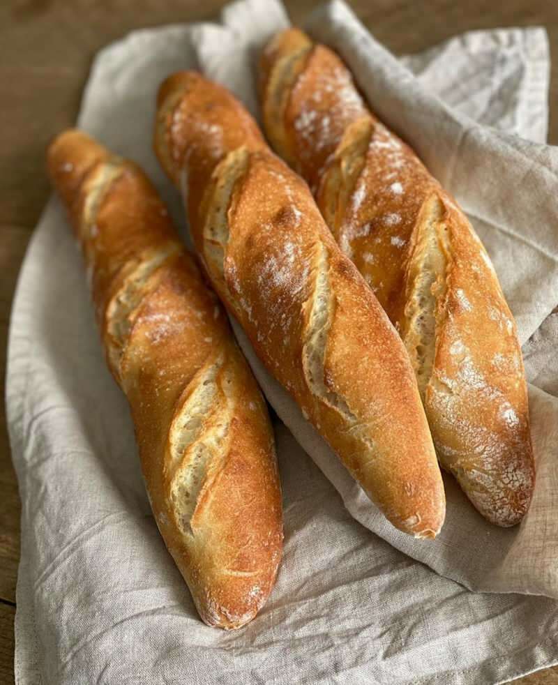 Kaip pasigaminti lengviausią batono duoną? Prancūziško batono duonos patarimai