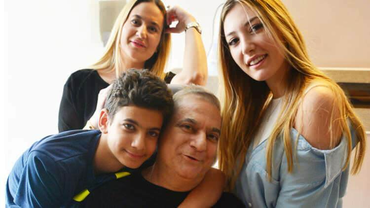 Mehmetas Ali Erbilis ir jo vaikai