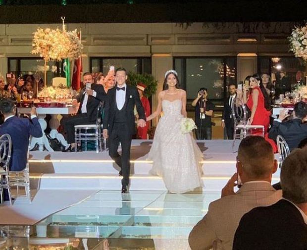 Mesuto Özilio ir Amine Gülşe pora santuoka atrodė derlinga!