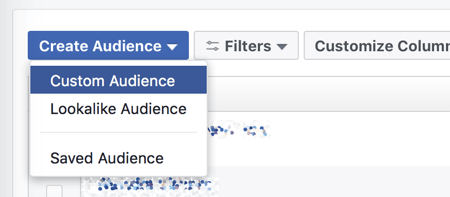 Sukurkite pasirinktinę auditoriją „Facebook“ skelbimų tvarkyklėje.