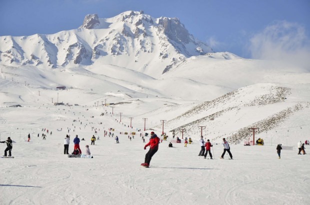 Kaip nuvykti į Erciyes slidinėjimo kurortą? Ką veikti ir ką valgyti Kayseri mieste?